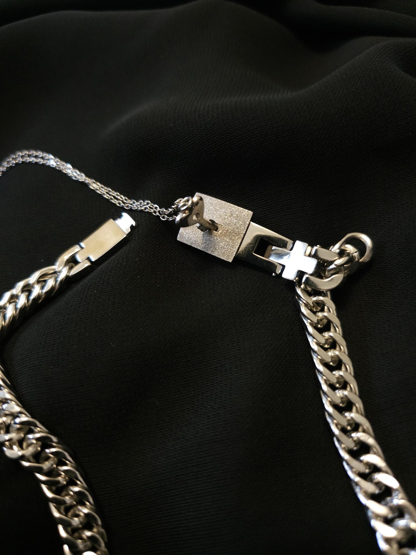 Silver Day Collar Luxury Elegant Submissive Style Locking Choker Necklace & Key | BDSM Bondage Aesthetic Handmade Padlock Couples Jewelry