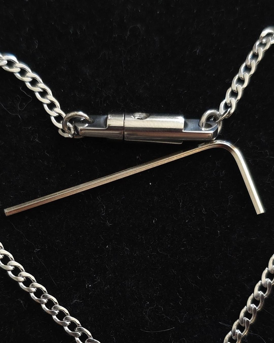 Heart Discreet Locking Day Collar Anklet - Submissive Style Ankle Bracelet with Permanent Locking Options | BDSM Submission O Ring Jewelry