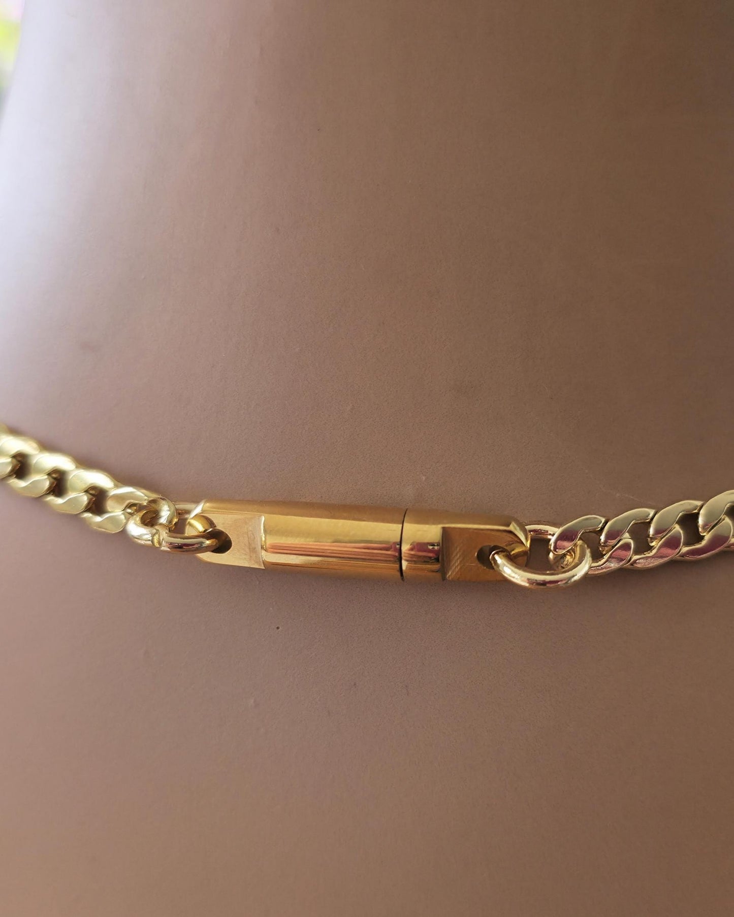 Upside Down Pineapple Swinger Day Collar Choker Necklace, Poly Jewelry Style Permanent Locking Clasp Option, Gift for Her, Couples, Intimate