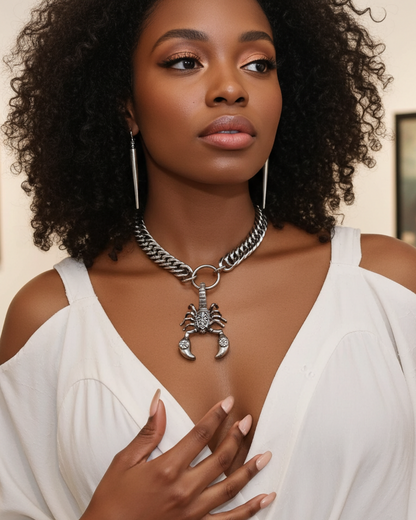 Collier ras du cou Scorpion en acier massif gothique et punk