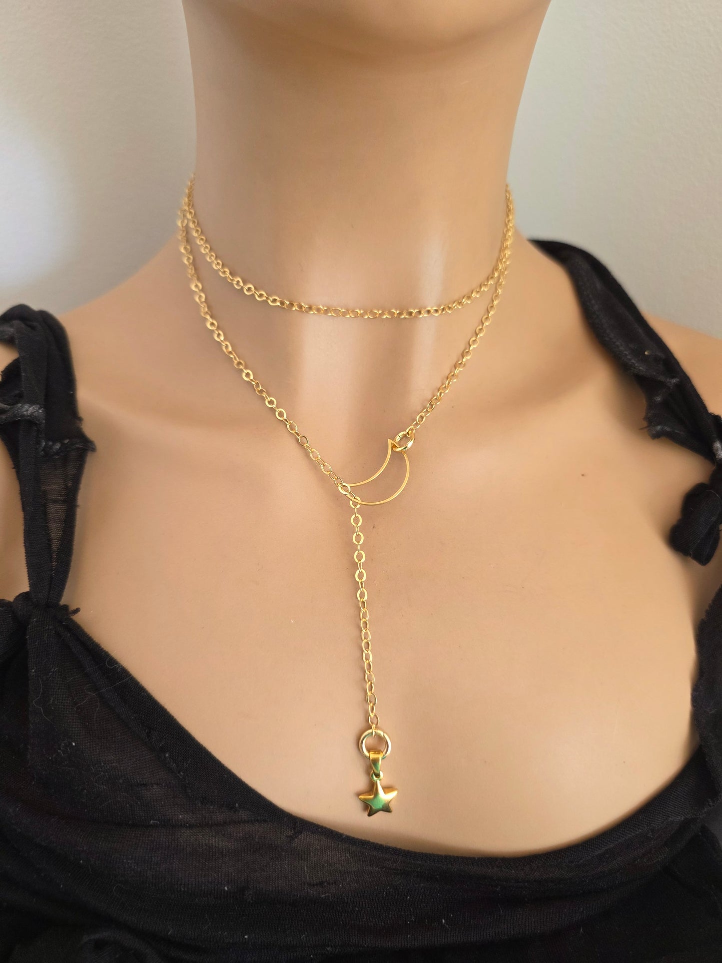 Gold Crescent Moon and Star Lariat Choker Wrap Layer Necklace | Joyería Celestial Witch