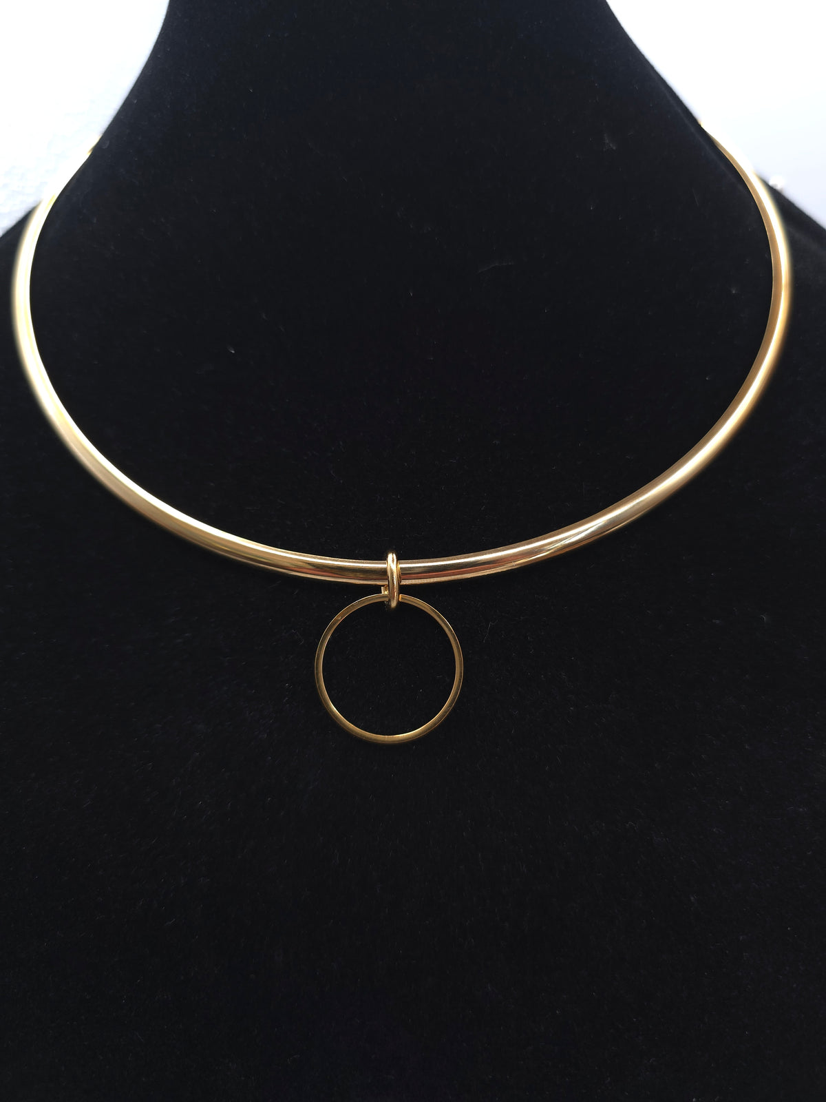 Gold Steel Day Collar – Rigid | Minimalist 4mm | Optional Permanent or Locking Clasp
