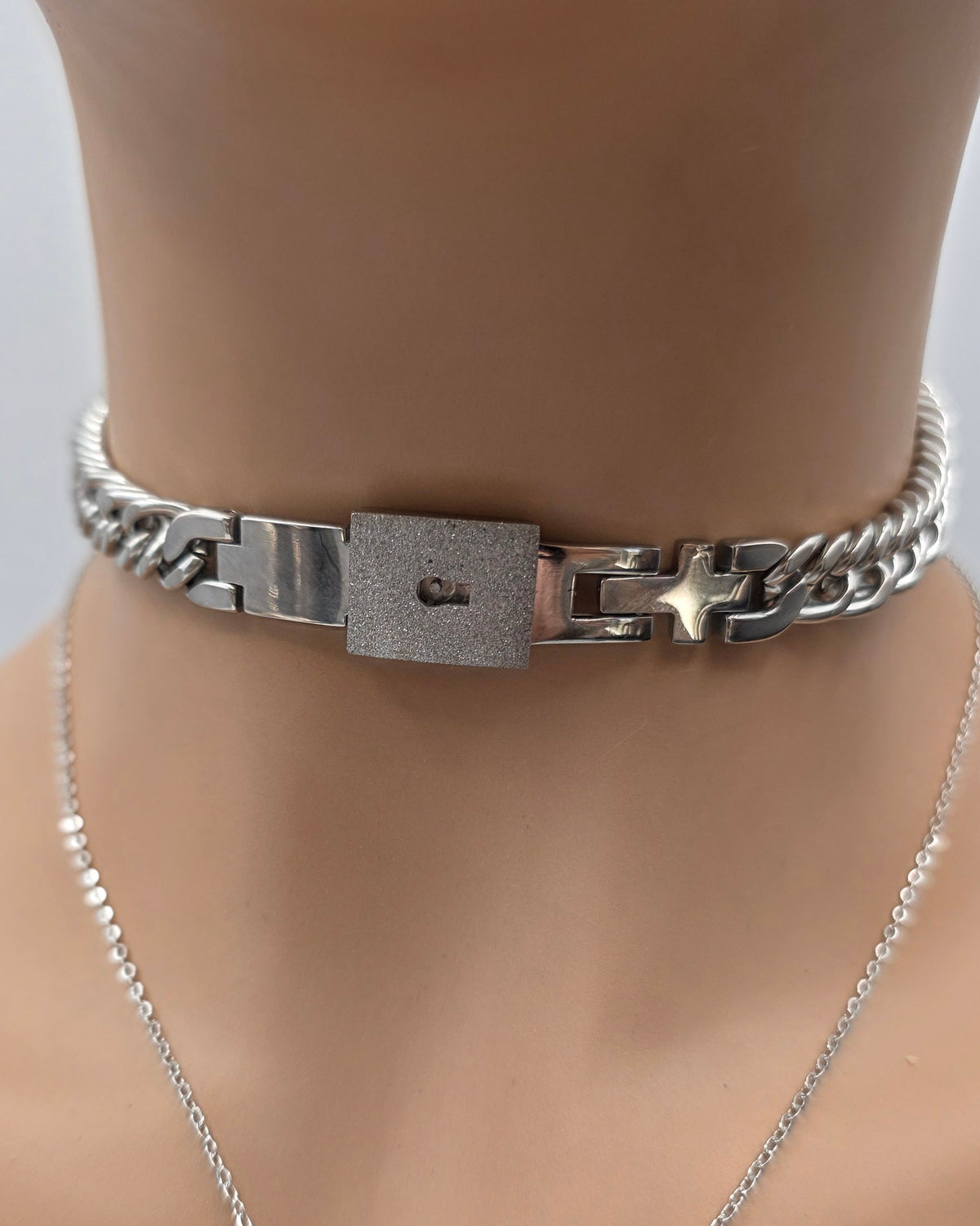 スチール製デイカラー – ダイヤモンドカットチェーン | 鍵付き高級ロック仕様