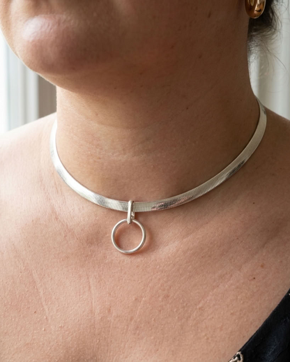 Reversible Sterling Silver & Gold Vermeil Omega Collar Necklace – 6mm Dual-Tone O-Ring Day Collar
