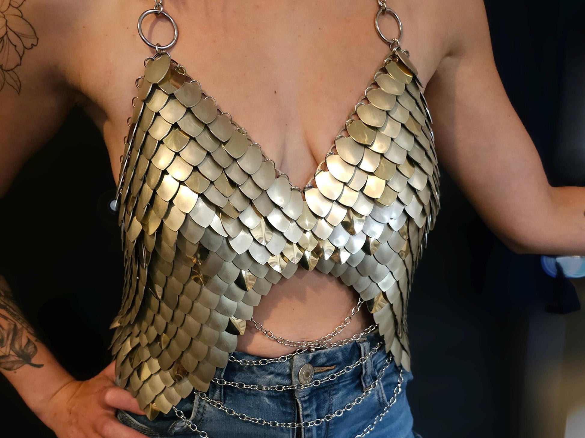 Metal Gold Breastplate Corset Armor, Fantasy Scalemail Dragon Scale Womens Armor, Royal Fae Gala Fairytale Costume, Viking, Fairy Cosplay