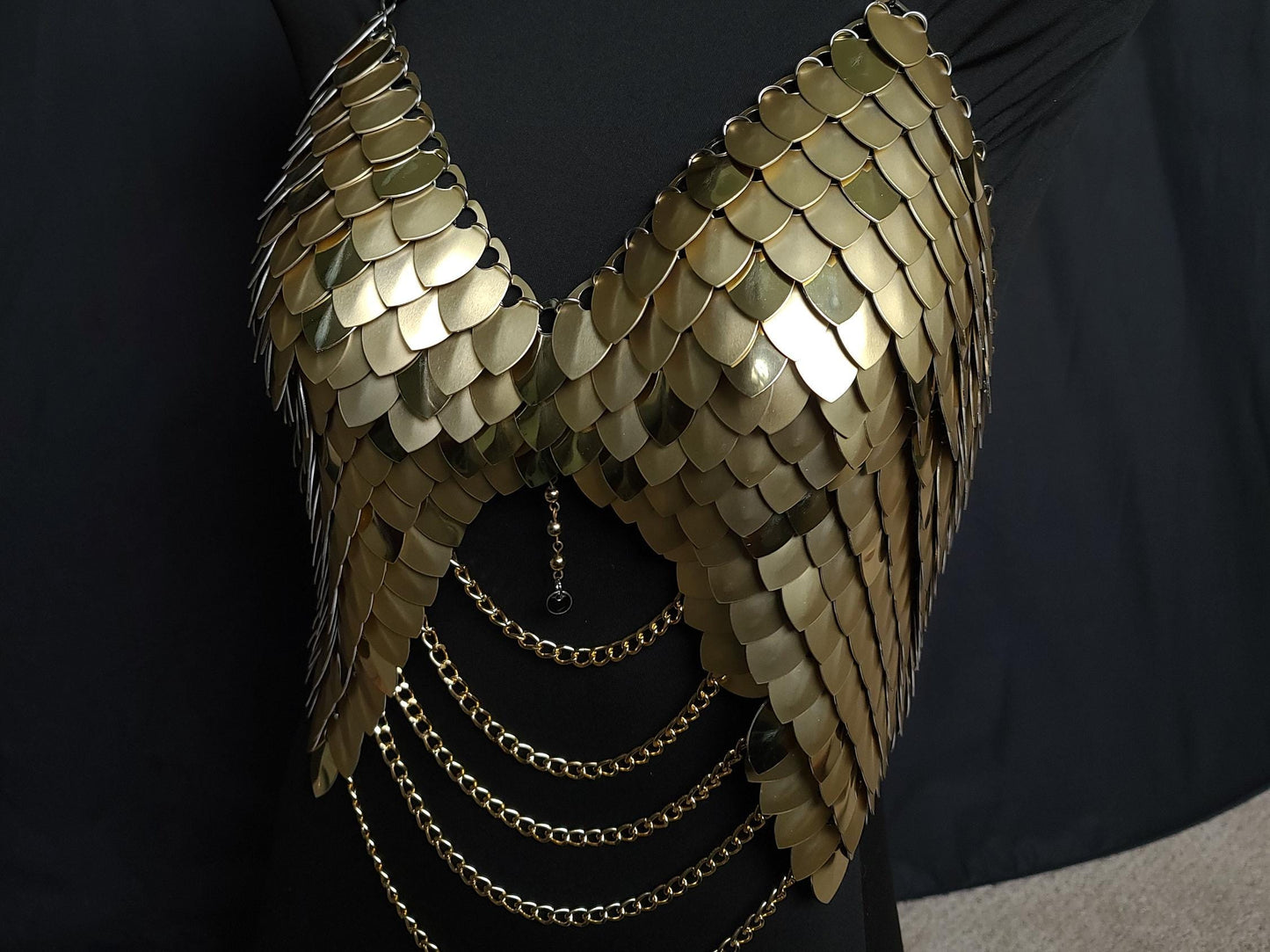 Metal Gold Breastplate Corset Armor, Fantasy Scalemail Dragon Scale Womens Armor, Royal Fae Gala Fairytale Costume, Viking, Fairy Cosplay