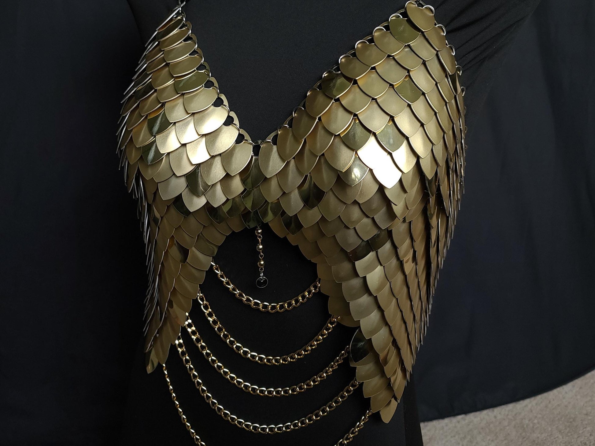 Metal Gold Breastplate Corset Armor, Fantasy Scalemail Dragon Scale Womens Armor, Royal Fae Gala Fairytale Costume, Viking, Fairy Cosplay