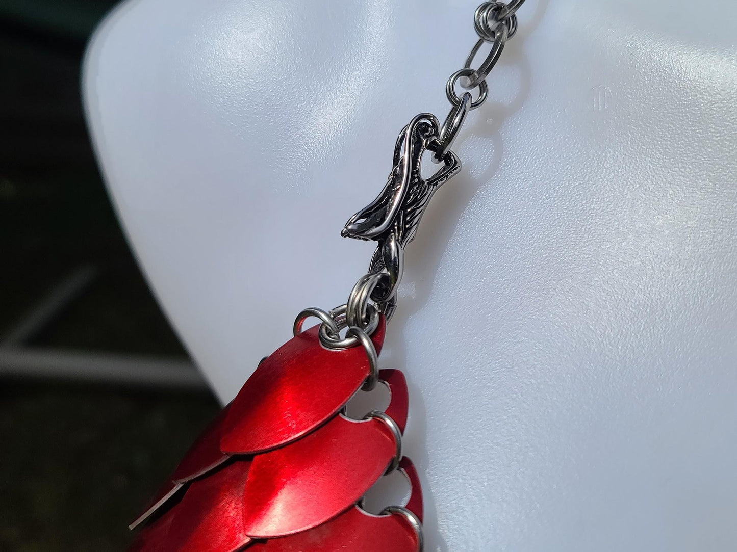 Metal Red Breastplate Corset Armor, Fantasy Scalemail Dragon Scale Womens Armor, Royal Fae Gala Fairytale Costume, Viking, Fairy Cosplay