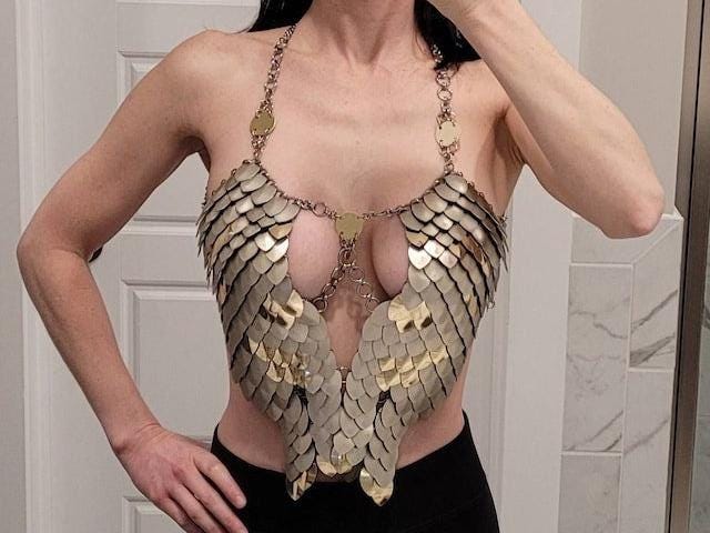 Metal Gold Breastplate Corset Armor, Fantasy Scalemail Dragon Scale Womens Armor, Royal Fae Gala Fairytale Costume, Viking, Fairy Cosplay