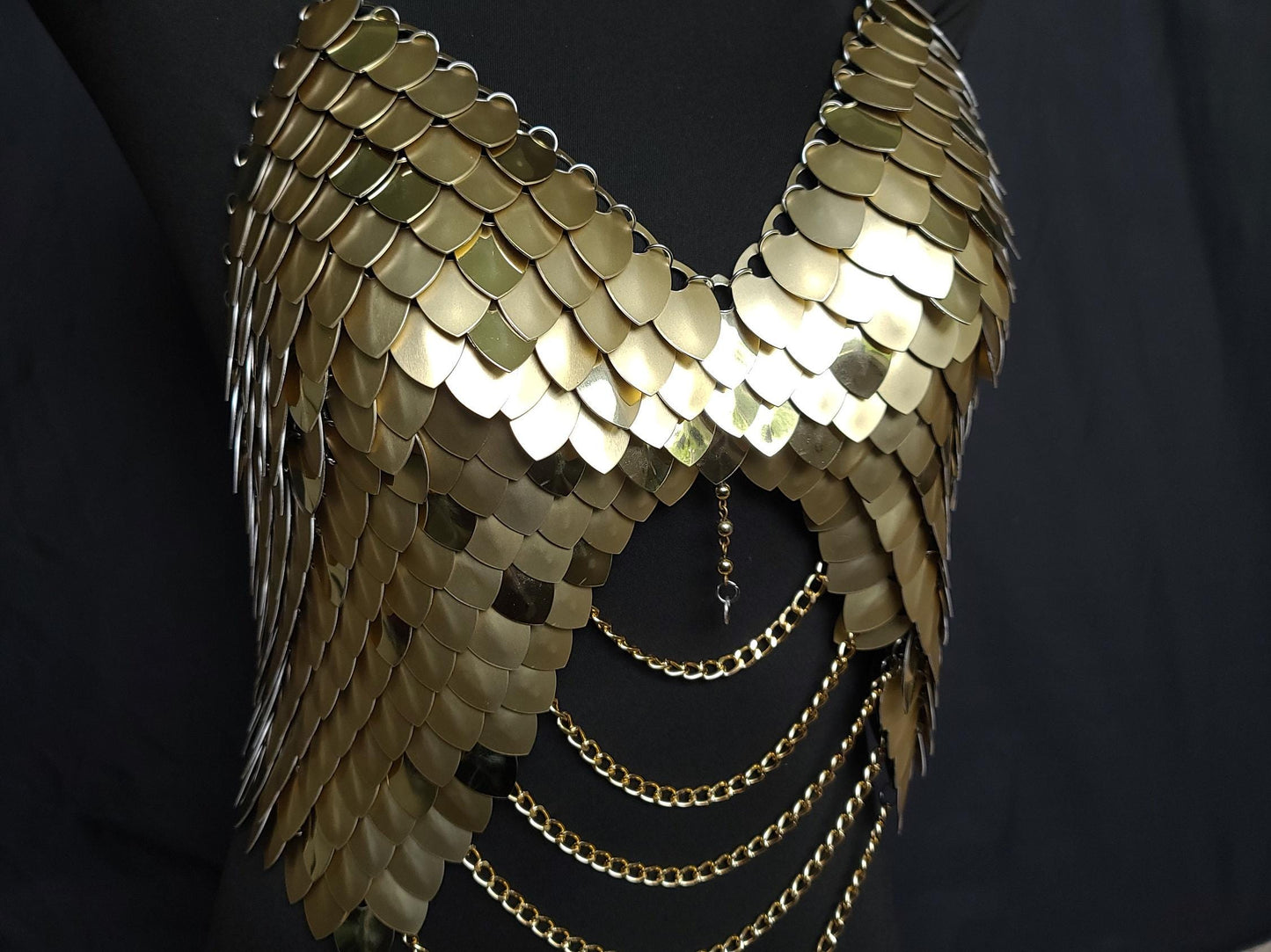 Metal Gold Breastplate Corset Armor, Fantasy Scalemail Dragon Scale Womens Armor, Royal Fae Gala Fairytale Costume, Viking, Fairy Cosplay