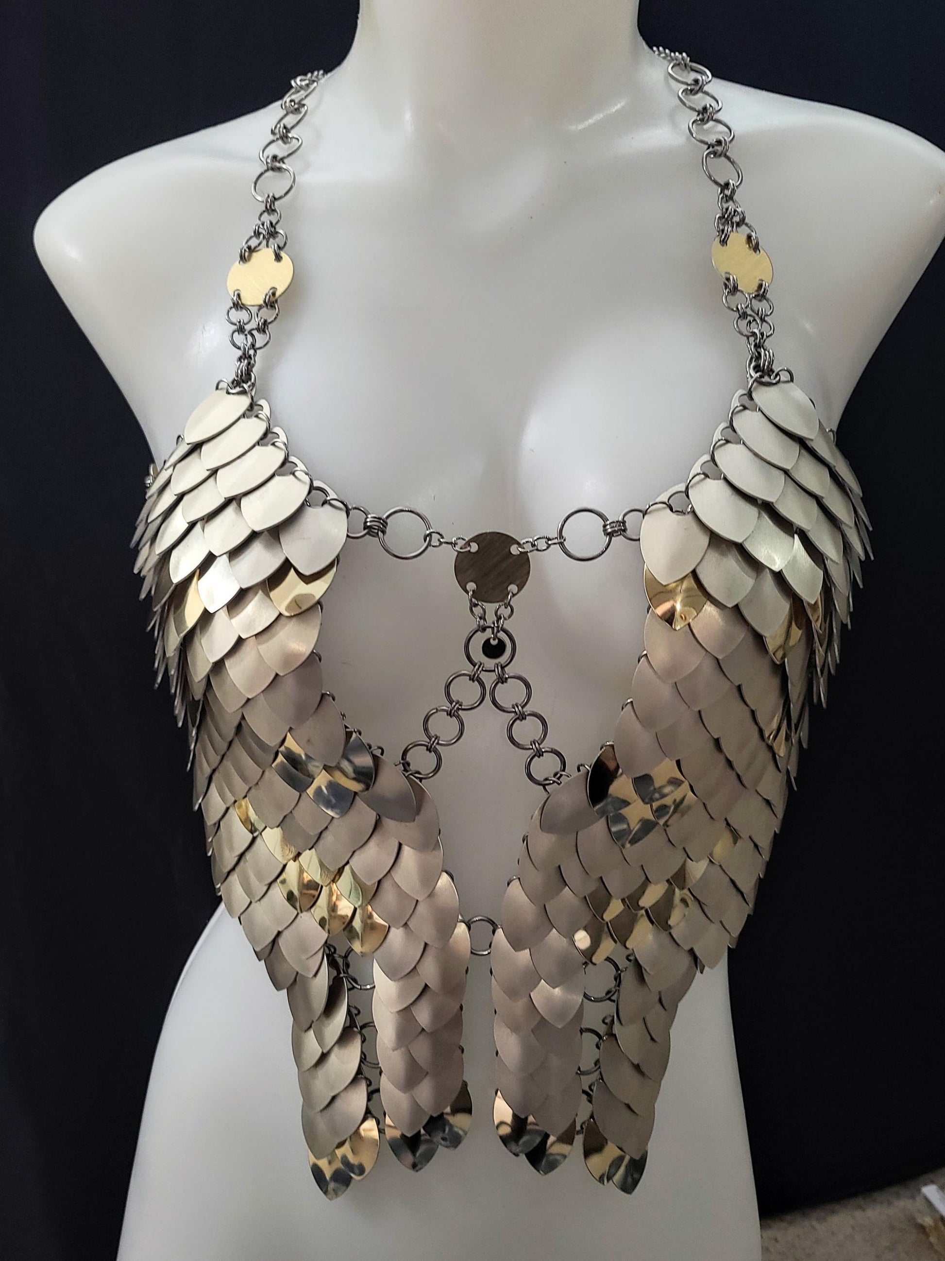 Metal Gold Breastplate Corset Armor, Fantasy Scalemail Dragon Scale Womens Armor, Royal Fae Gala Fairytale Costume, Viking, Fairy Cosplay