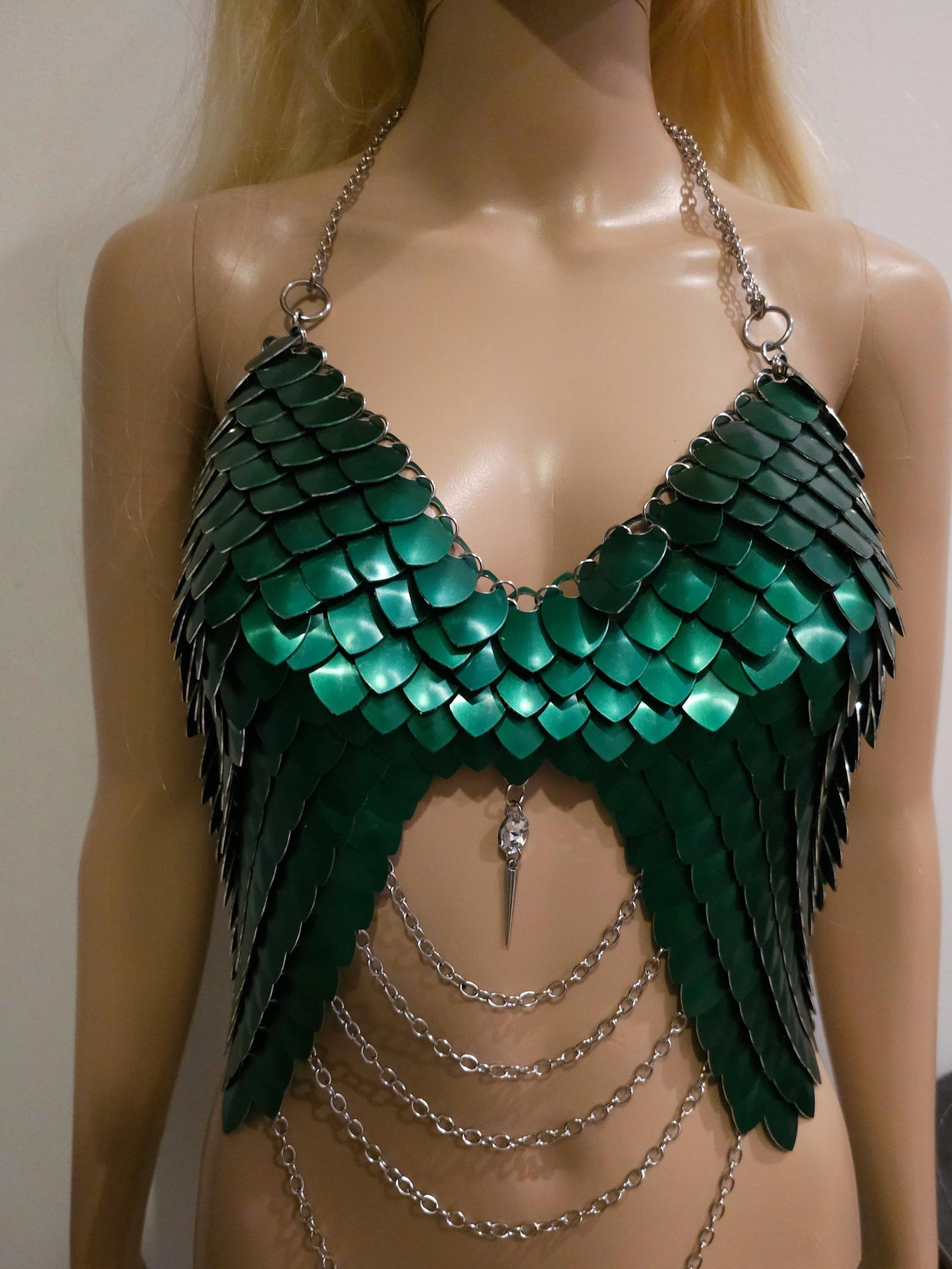 Metal Molded Breastplate Corset Armor, Fantasy Scalemail Dragon Scale Womens Armor, Royal Fae Gala Fairytale Costume, Viking, Fairy Cosplay