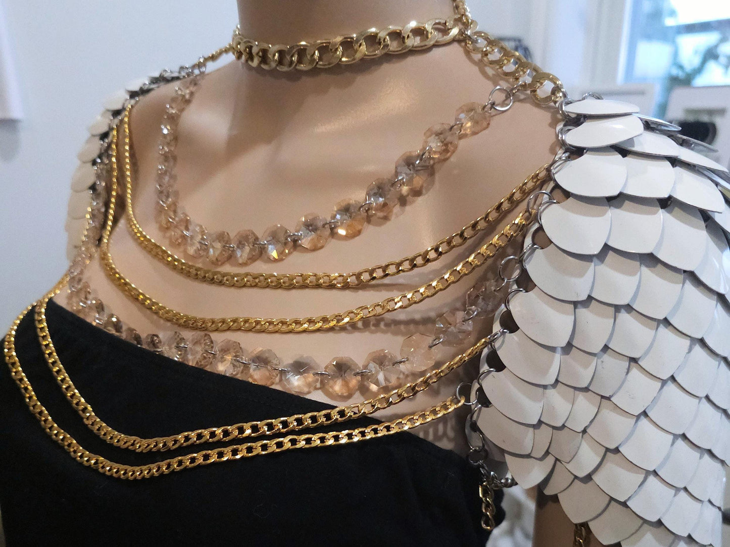 Metal WHite Shoulder Armor, Fantasy Scalemail Dragon Scale Womens Armor, Royal Fae Gala Fairytale Costume, Viking, Fairy Cosplay, Bookish