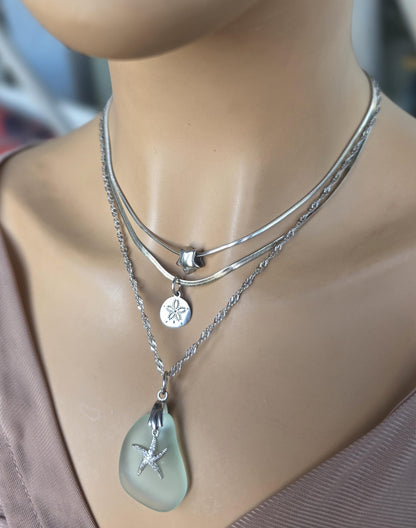 Layered Stainless Steel Sea Glass Necklace with Starfish Charm – Coastal Jewelry for Ocean Lovers