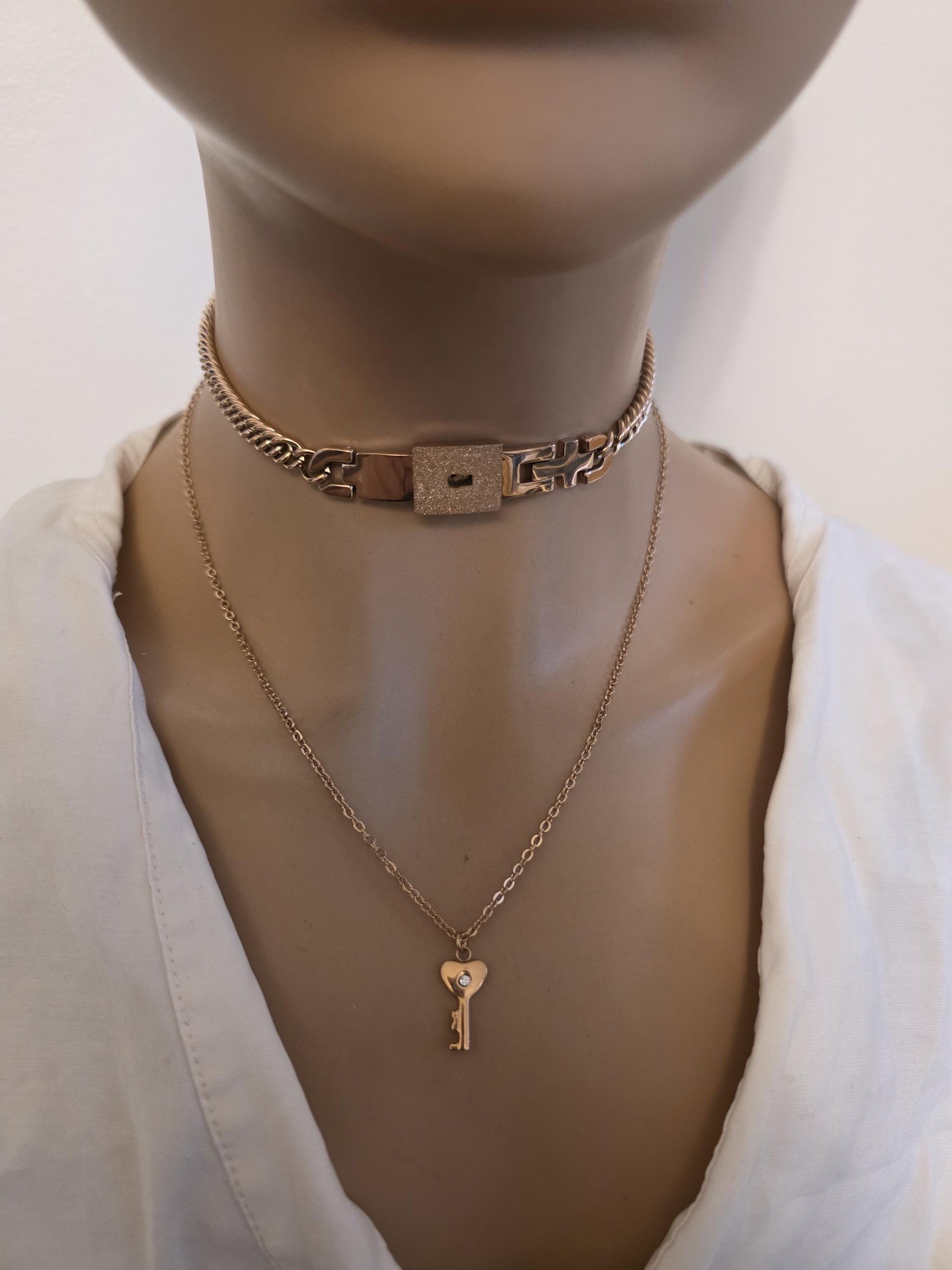 Rose Gold Tone Steel Locking Choker Necklace: BDSM Day Collar with Key