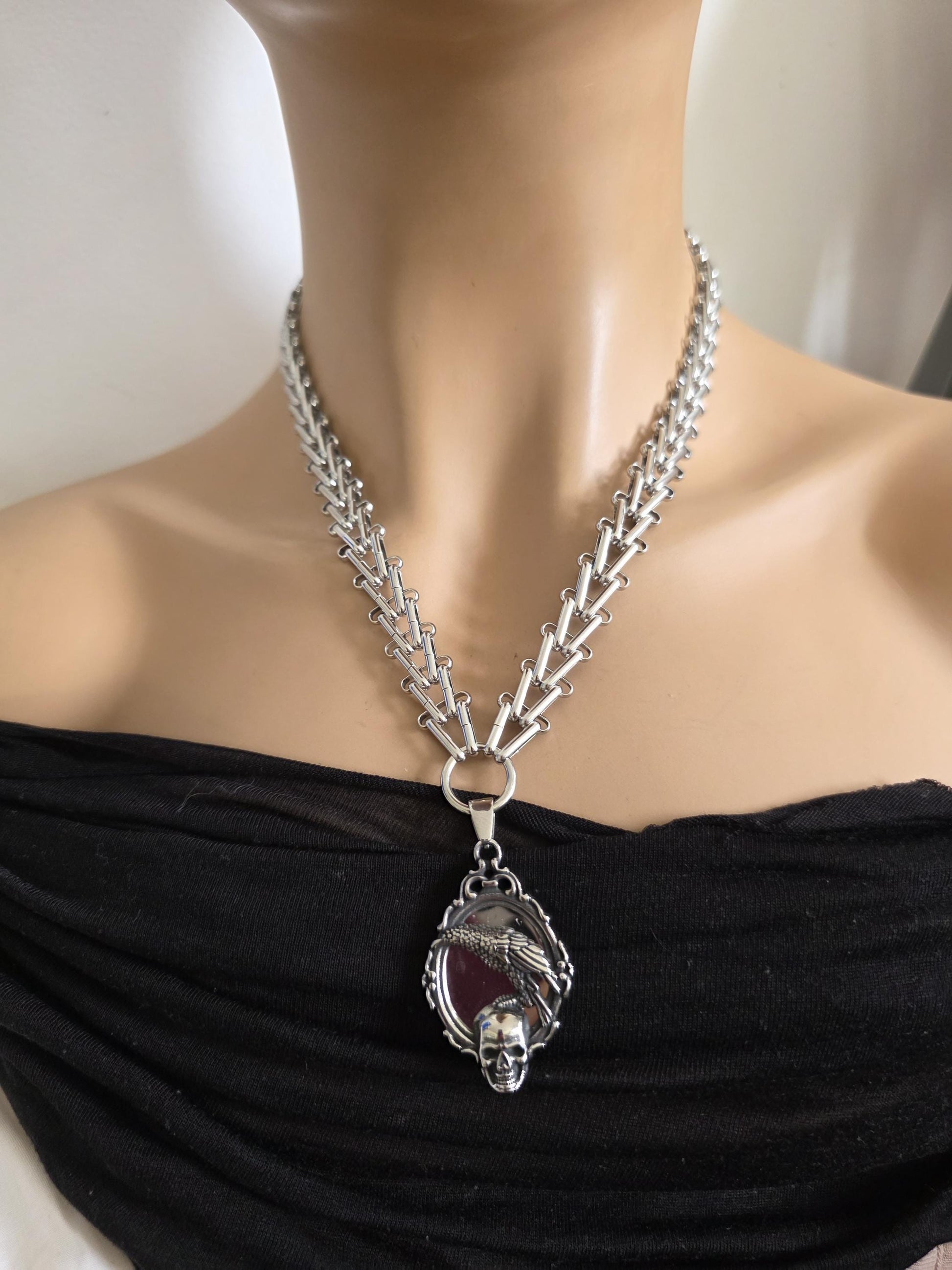 Raven and Skull Gothic Pendant Necklace – Norse Valkyrie Choker, Stainless Steel Viking Jewelry for Men & Women