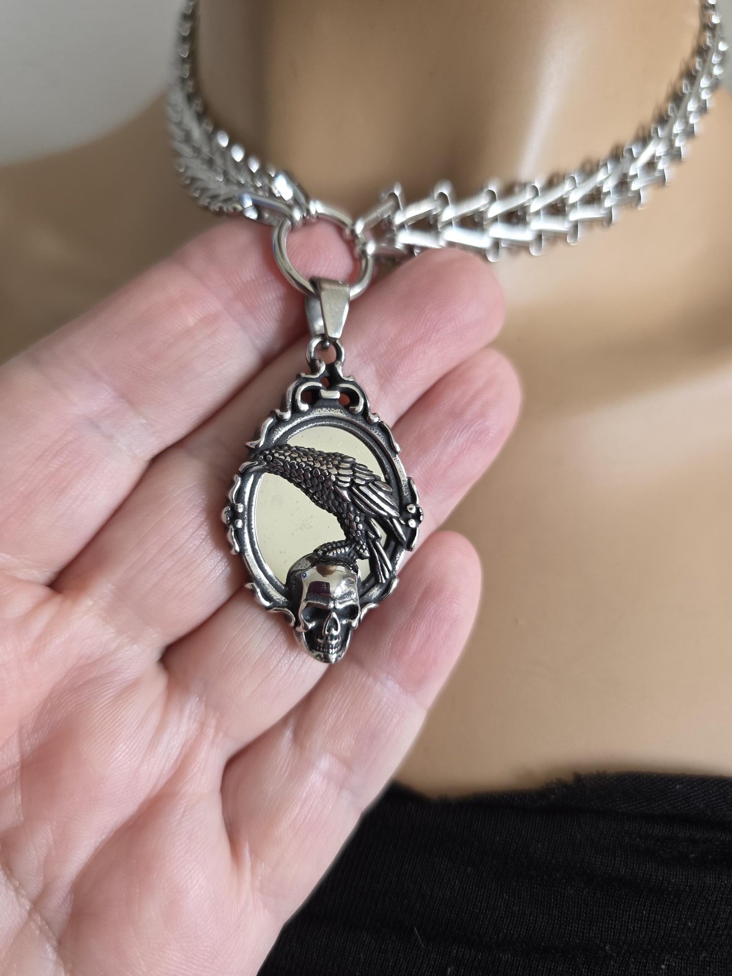 Raven and Skull Gothic Pendant Necklace – Norse Valkyrie Choker, Stainless Steel Viking Jewelry for Men & Women