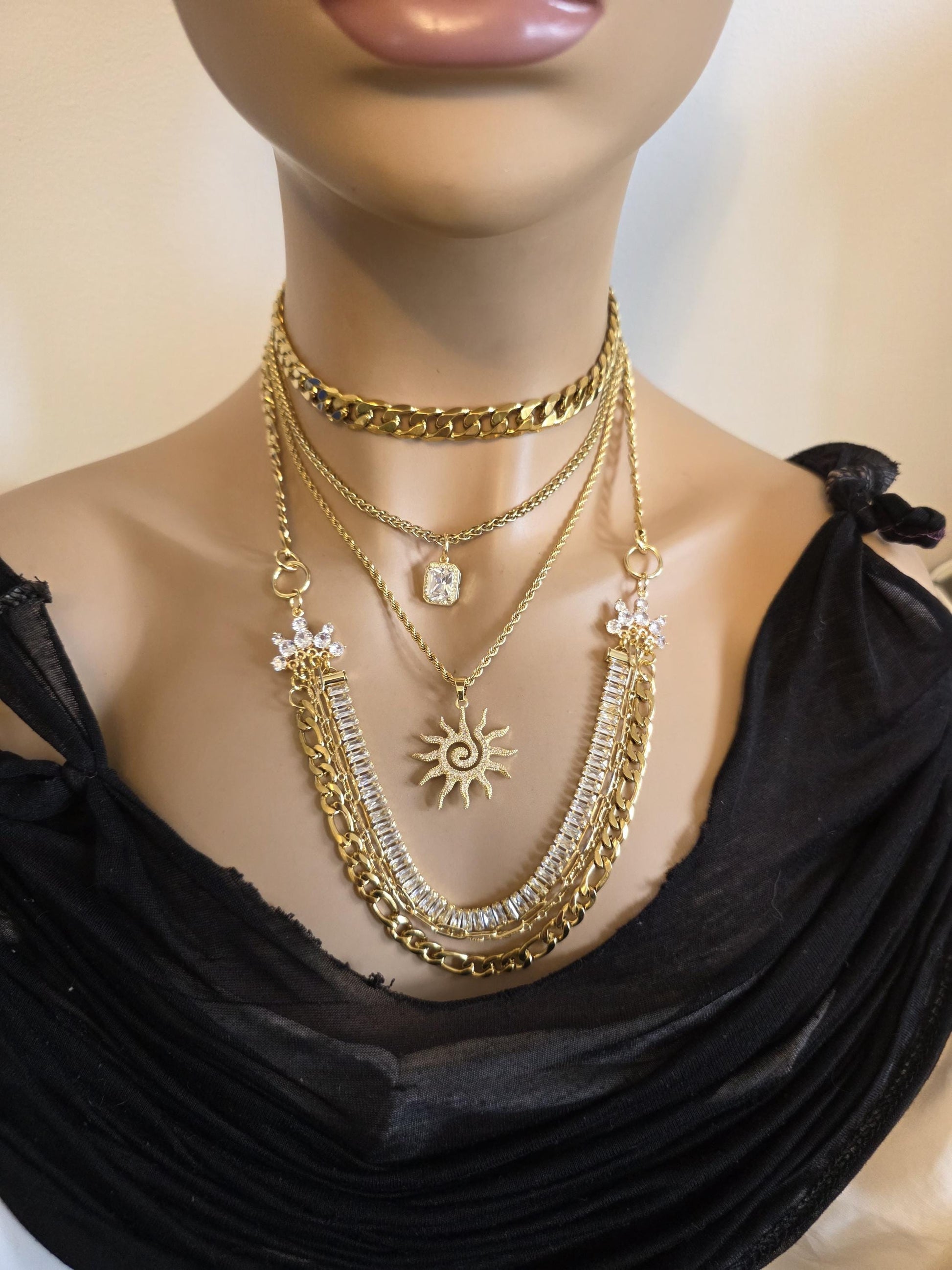 Gold Layered Multi Strand Sun Rhinestone Chunky Chain Choker Necklace Set - Luxury Style Stacked Jewelry