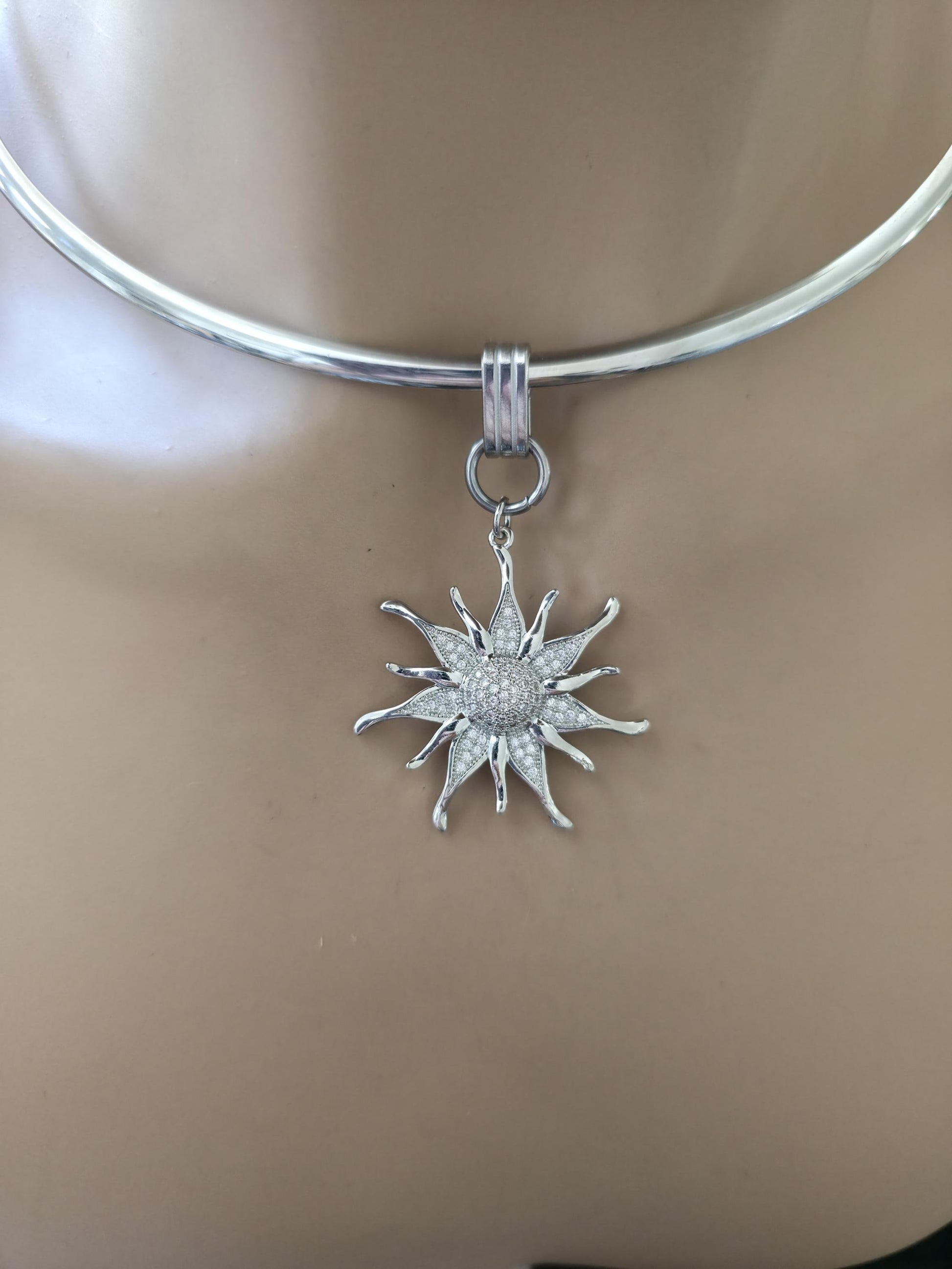 Stainless Steel Sun Rigid Wire Collar Choker Necklace - CZ Removable Sun Pendant Necklace