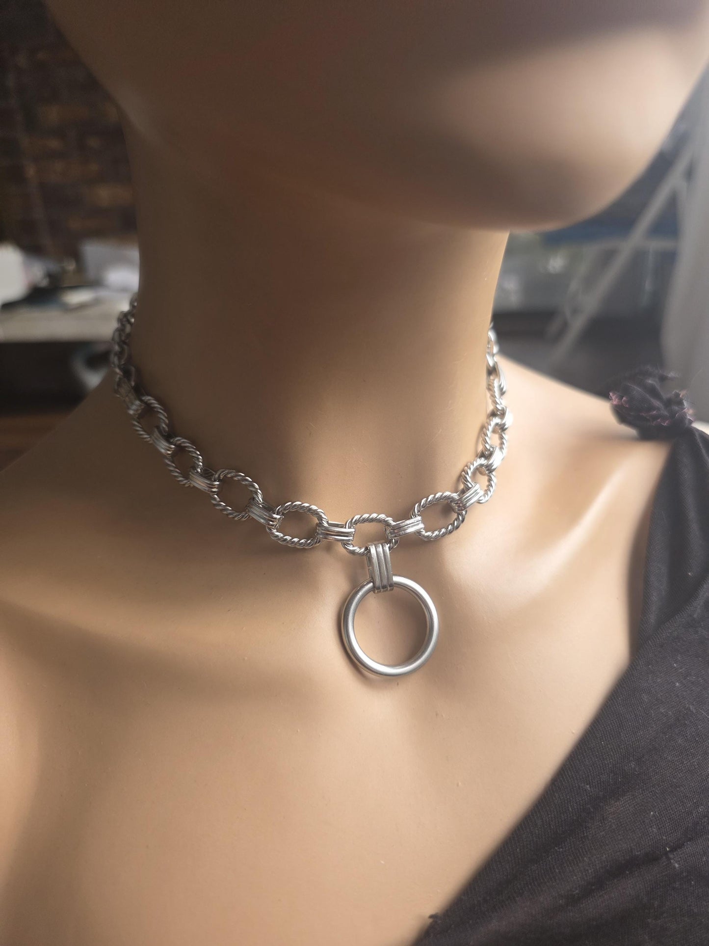 Steel Day Collar Chunky Choker Geometric Circle Necklace with O Ring & Permanent Locking Option
