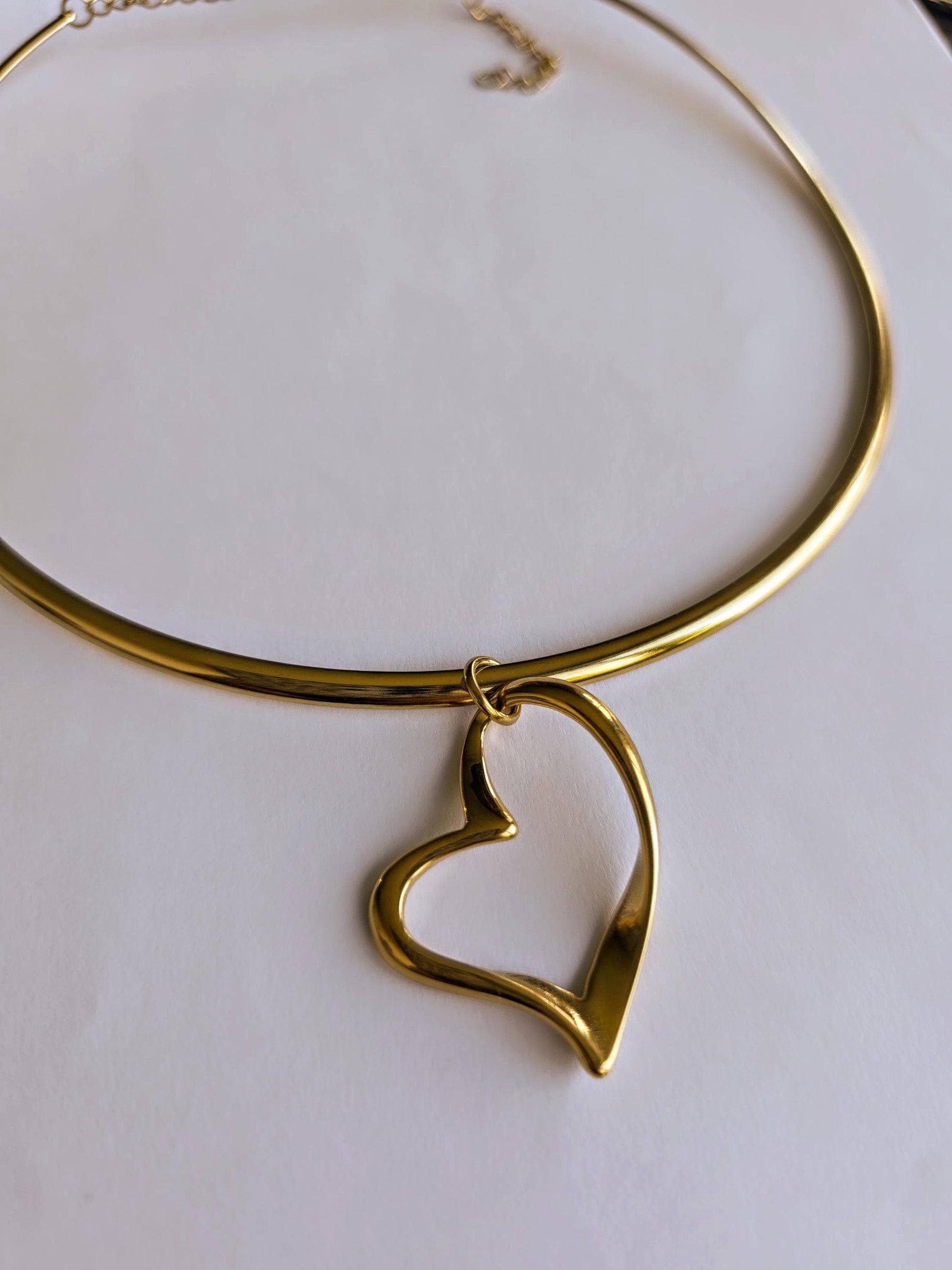 Gold Rigid Heart Pendant Choker Collar Necklace, Unique Jewelry