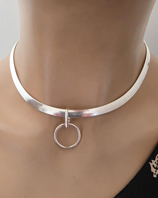 Reversible Sterling Silver & Gold Vermeil Omega Collar Necklace – 6mm Dual-Tone O-Ring Day Collar