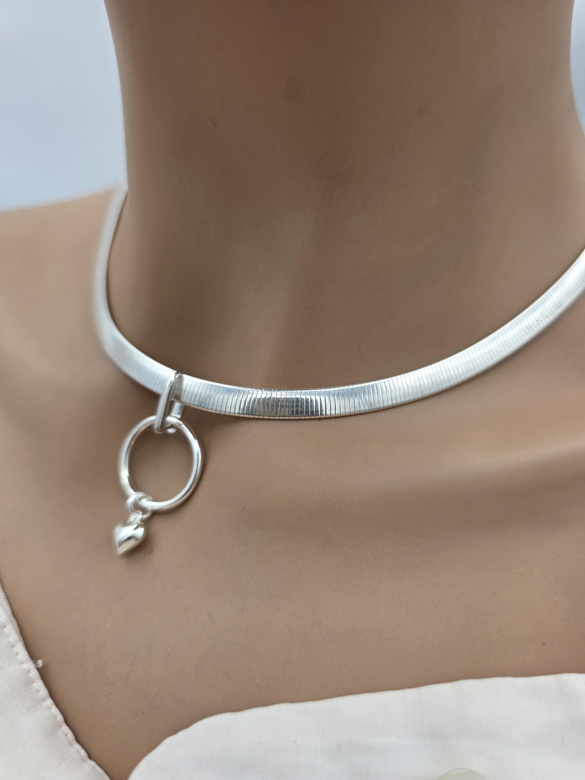 Reversible Gold Vermeil & Sterling Silver Omega Collar Necklace – 6mm Dual-Tone O-Ring Day Collar