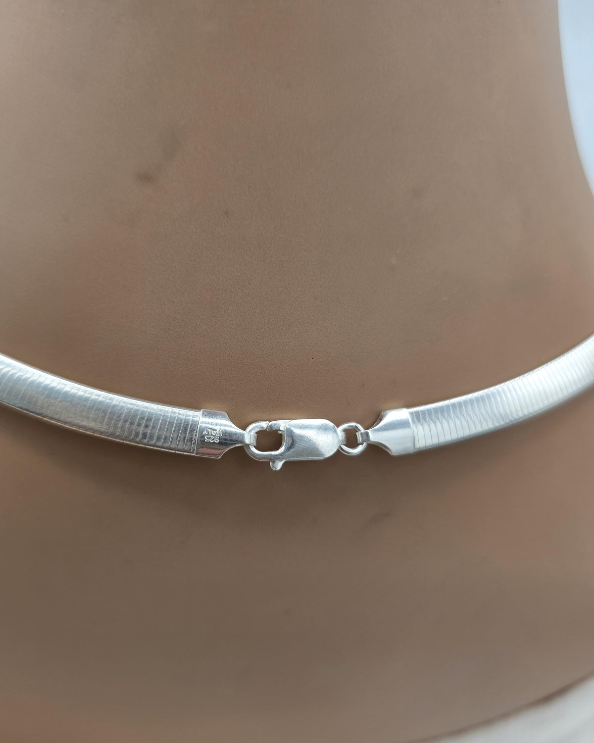 Reversible Gold Vermeil & Sterling Silver Omega Collar Necklace – 6mm Dual-Tone O-Ring Day Collar