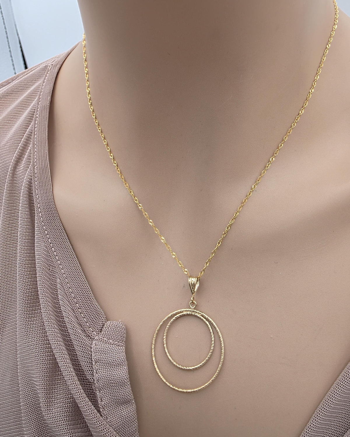 14k Gold Filled Eternity O Ring Collar Necklace, Minimalist Elegant Partner Fine Jewelry