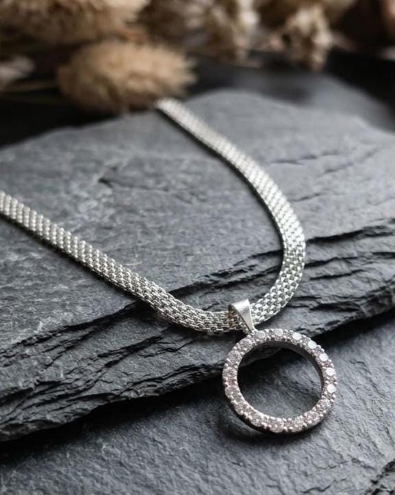 925 Sterling Silver Eternity O Ring on Bismark Chain Necklace Day Collar– Permanent Options Committment Jewelry