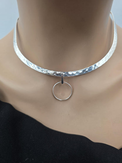925 Sterling Silver Rigid Torque Day Collar Necklace – 4mm Hammered Elegant Luxury Choker, Locking Option