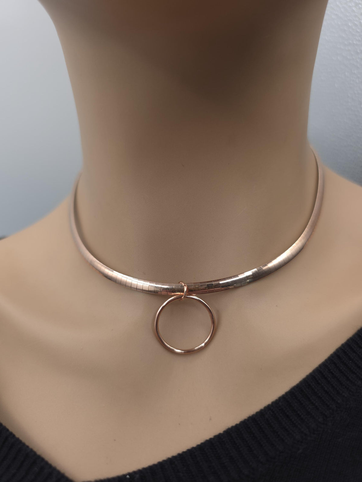 Reversible Rose Gold Vermeil & Sterling Silver Omega Collar Necklace – 4mm Dual-Tone O-Ring Day Collar