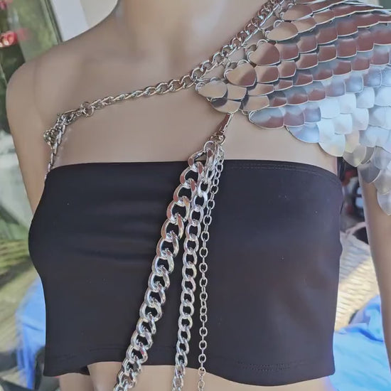 Silver Scalemail Fae Fantasy Shoulder Armor: Dragon Scale Viking Gala Wedding Accessory