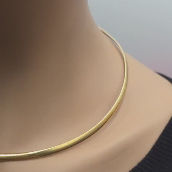 Reversible Gold Vermeil & Sterling Silver Omega Collar Necklace – 4mm Dual-Tone O-Ring Day Collar