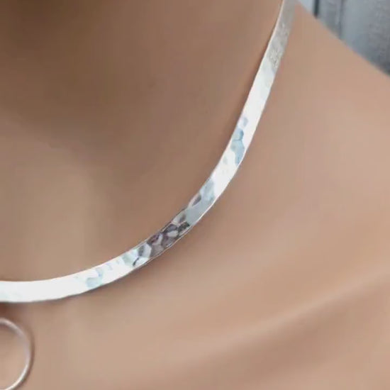 925 Sterling Silver Rigid Torque Day Collar Necklace – 4mm Hammered Elegant Luxury Choker, Locking Option