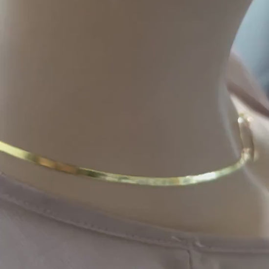 Gold Filled Day Collar — Herringbone Chain with O-Ring Centre | 15"–17" Adjustable