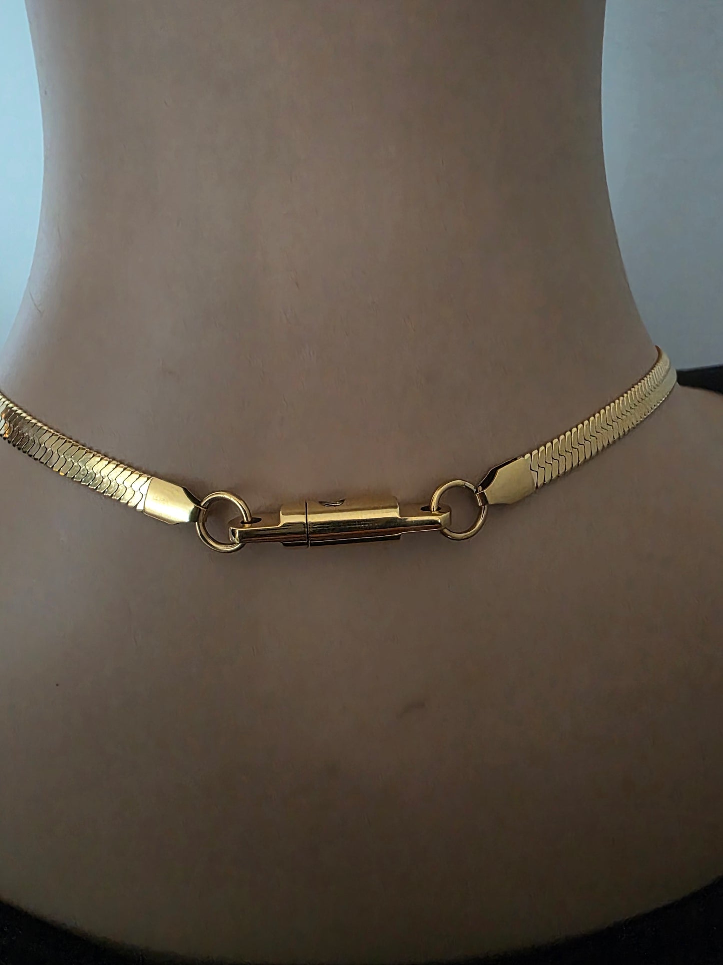 Day Collar – Herringbone Chain | Everyday | Optional Locking Clasp